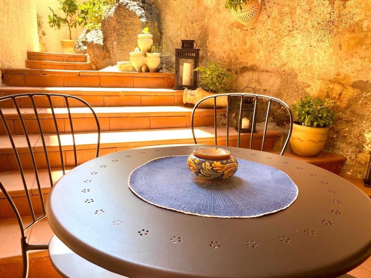 Giuseppe Verdi Luxury Apartments Catania Centro Buitenkant foto